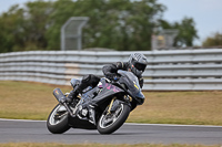 enduro-digital-images;event-digital-images;eventdigitalimages;no-limits-trackdays;peter-wileman-photography;racing-digital-images;snetterton;snetterton-no-limits-trackday;snetterton-photographs;snetterton-trackday-photographs;trackday-digital-images;trackday-photos